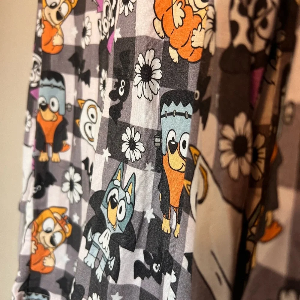 PENDING-Bluey Halloween Pajamas 2T | Bamboo Viscose Set | Ghosts & Bats Print